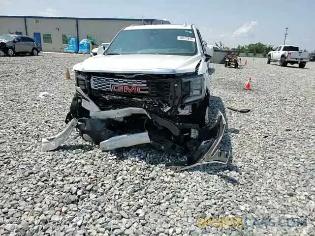 14 Photograph of a damaged car 1GKS2DKL2MR212602 GMC YUKON 2021