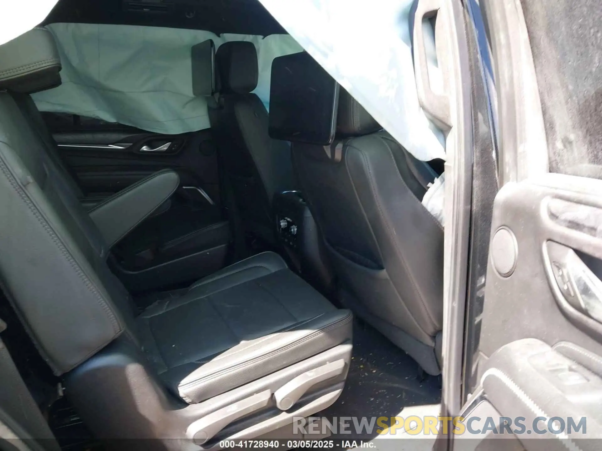 8 Фотография поврежденного автомобиля 1GKS2DKL3MR409536 GMC YUKON 2021