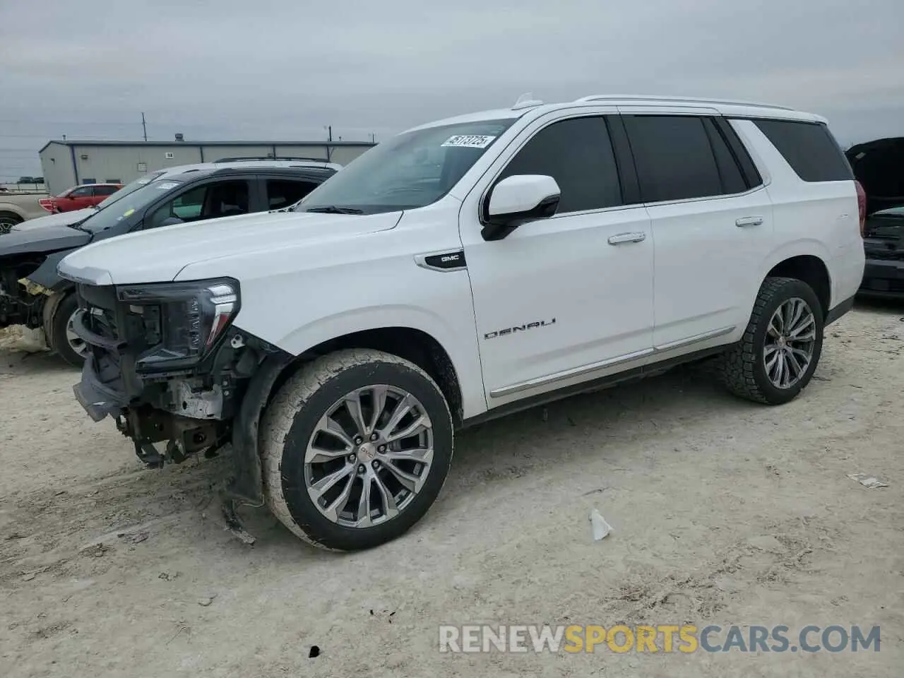 1 Фотография поврежденного автомобиля 1GKS2DKL5MR190241 GMC YUKON 2021