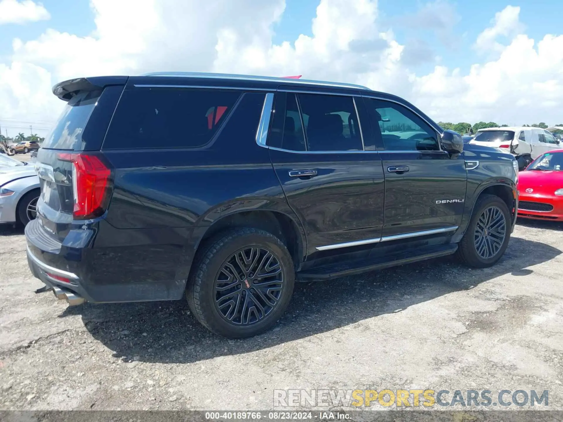 4 Фотография поврежденного автомобиля 1GKS2DKL7MR471280 GMC YUKON 2021