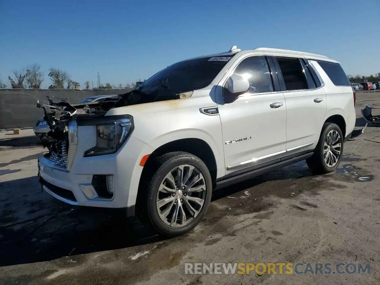 1 Фотография поврежденного автомобиля 1GKS2DKT7MR389596 GMC YUKON 2021