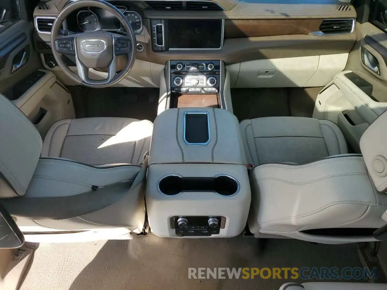 8 Фотография поврежденного автомобиля 1GKS2DKT7MR389596 GMC YUKON 2021
