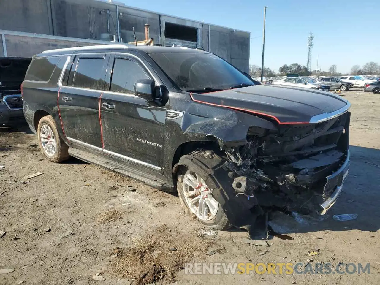 4 Photograph of a damaged car 1GKS2GKD6MR477825 GMC YUKON 2021