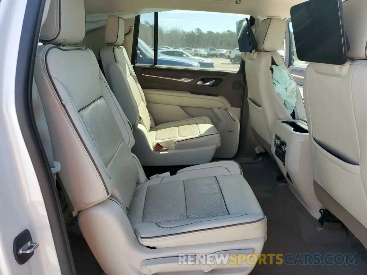 11 Фотография поврежденного автомобиля 1GKS2JKL0MR156903 GMC YUKON 2021