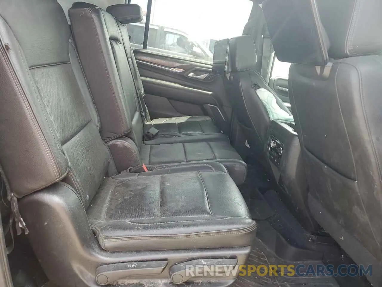 11 Фотография поврежденного автомобиля 1GKS2JKL1MR364241 GMC YUKON 2021