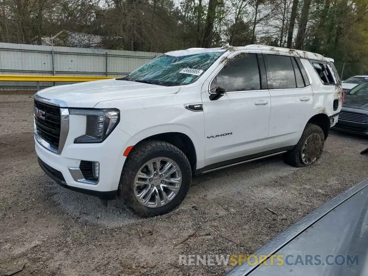 1 Photograph of a damaged car 1GKS1AKD7NR201865 GMC YUKON 2022