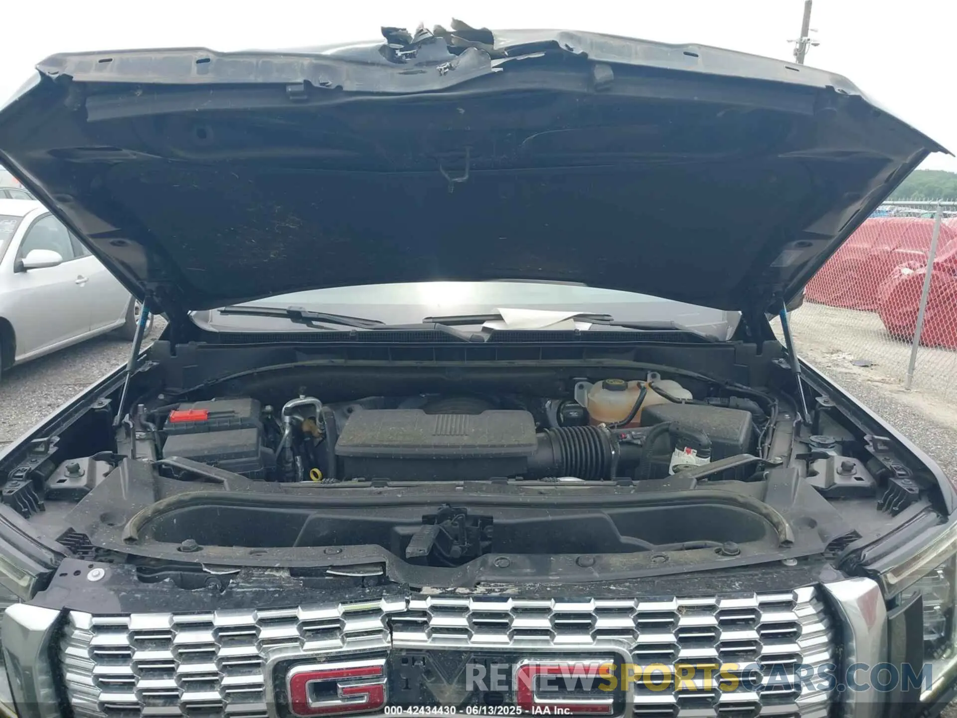 10 Фотография поврежденного автомобиля 1GKS2DKL7NR271890 GMC YUKON 2022