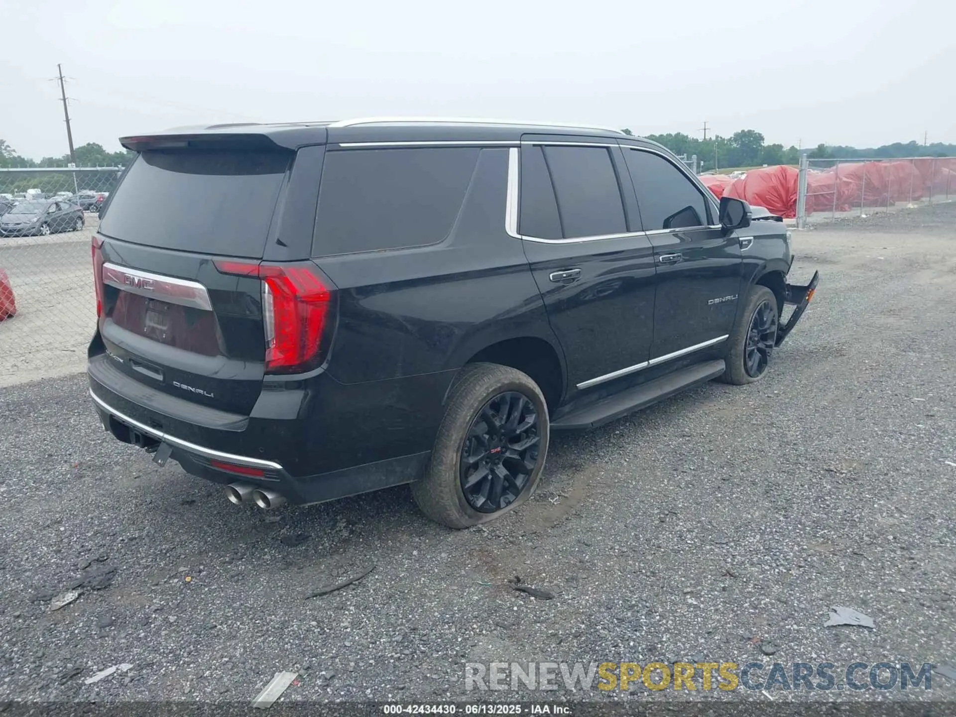 4 Фотография поврежденного автомобиля 1GKS2DKL7NR271890 GMC YUKON 2022