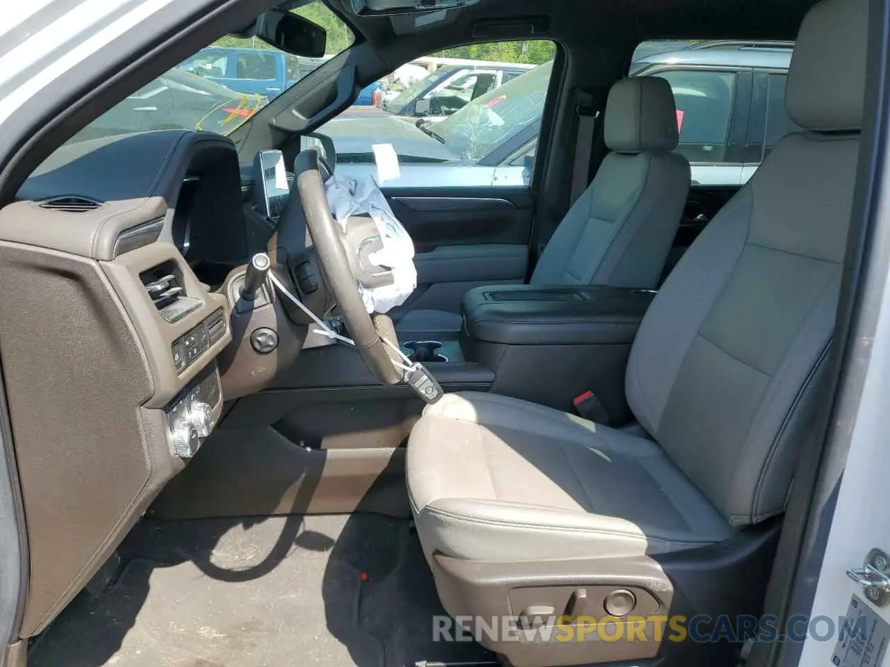 7 Фотография поврежденного автомобиля 1GKS2GKD0NR112073 GMC YUKON 2022