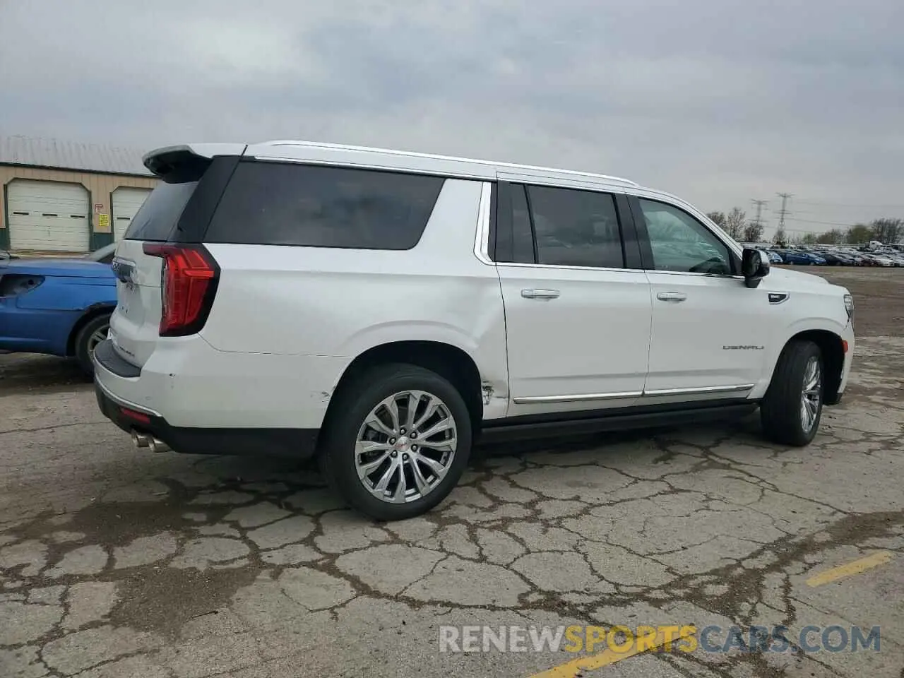 3 Фотография поврежденного автомобиля 1GKS2JKL0NR267680 GMC YUKON 2022