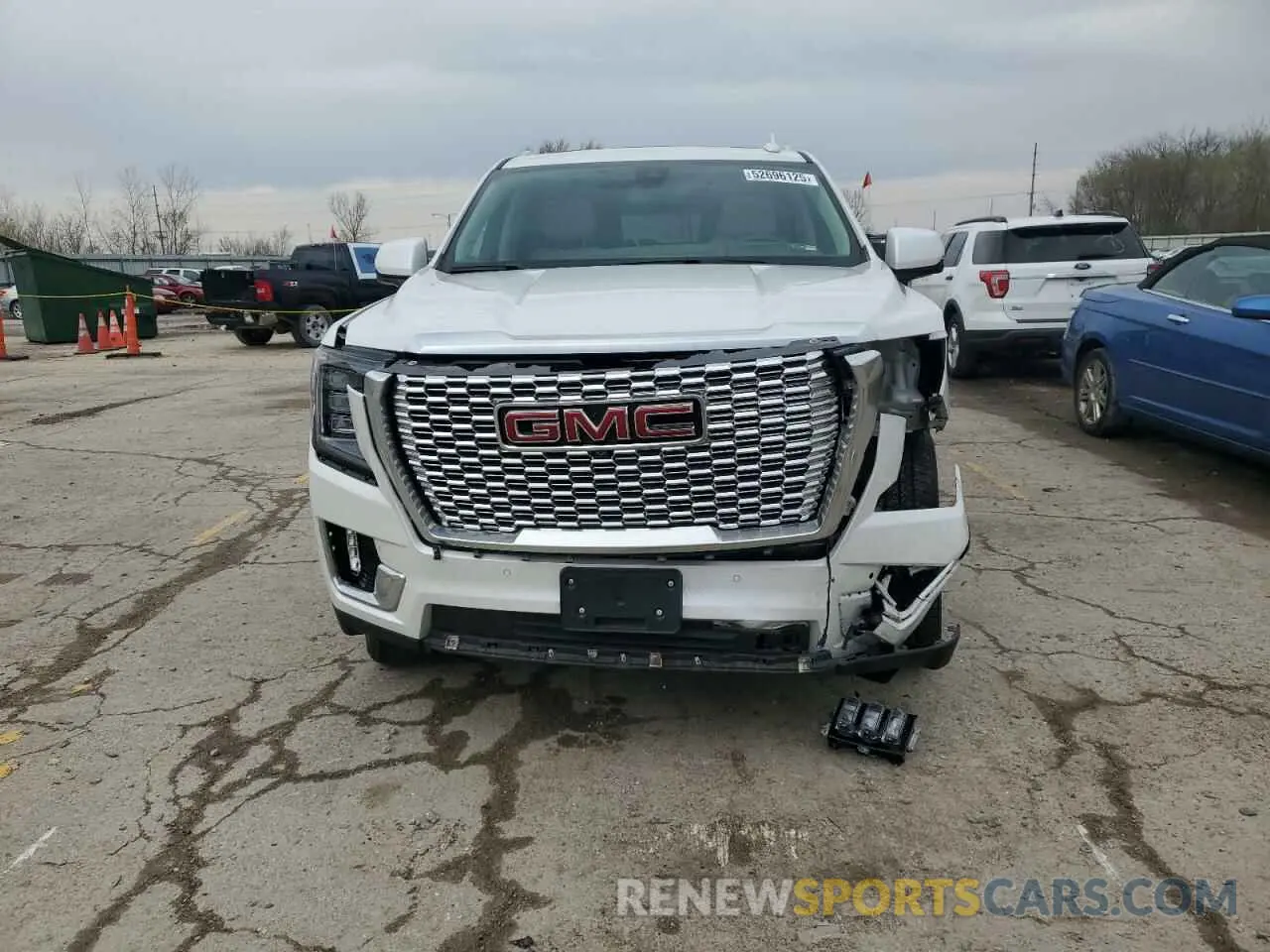 5 Фотография поврежденного автомобиля 1GKS2JKL0NR267680 GMC YUKON 2022