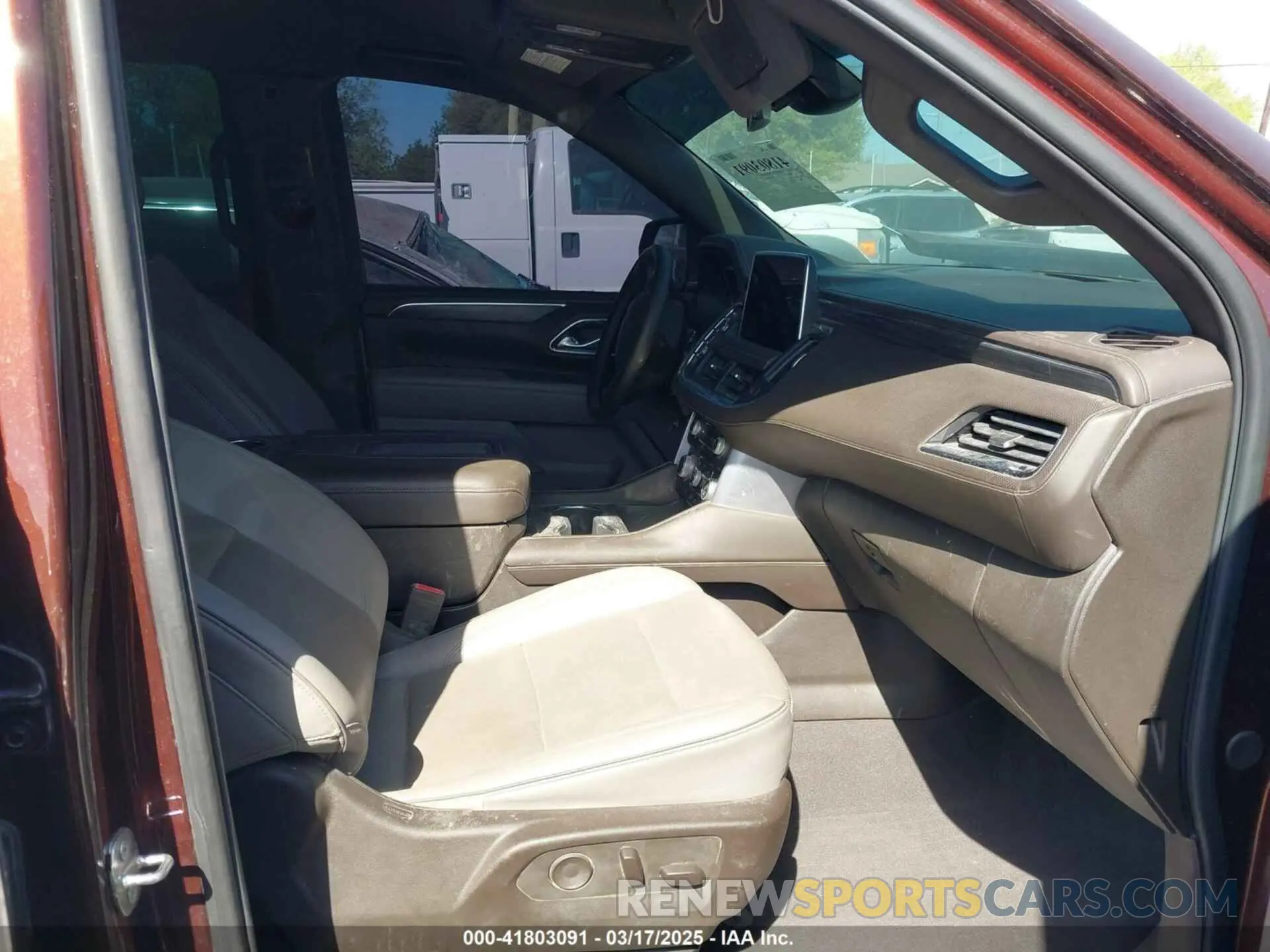 5 Фотография поврежденного автомобиля 1GKS1BKD8PR529871 GMC YUKON 2023