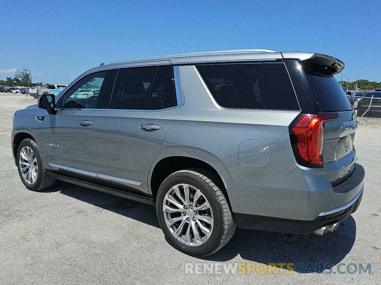 2 Фотография поврежденного автомобиля 1GKS1DKLXPR339931 GMC YUKON 2023