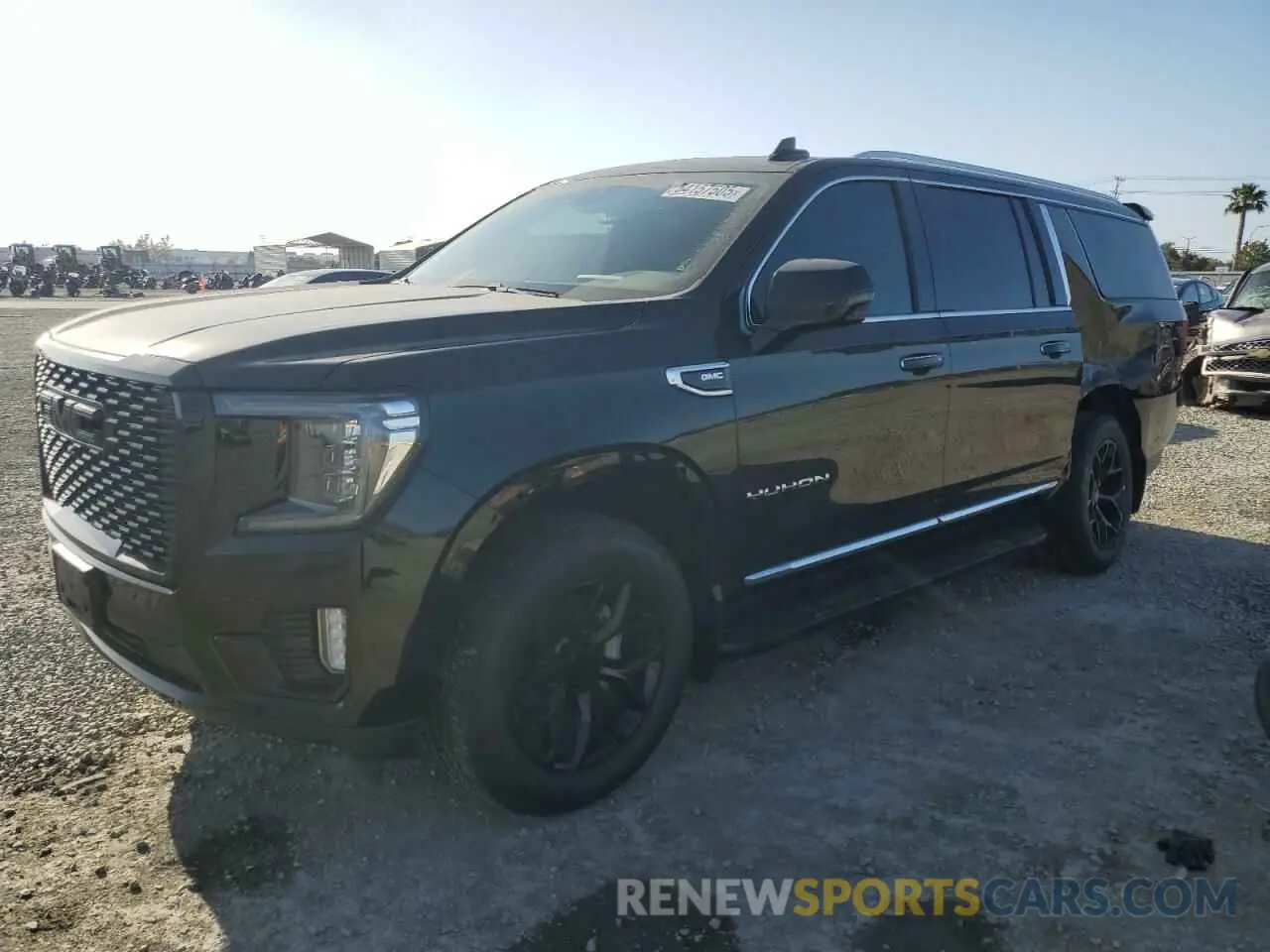 1 Фотография поврежденного автомобиля 1GKS1GKD8PR321079 GMC YUKON 2023