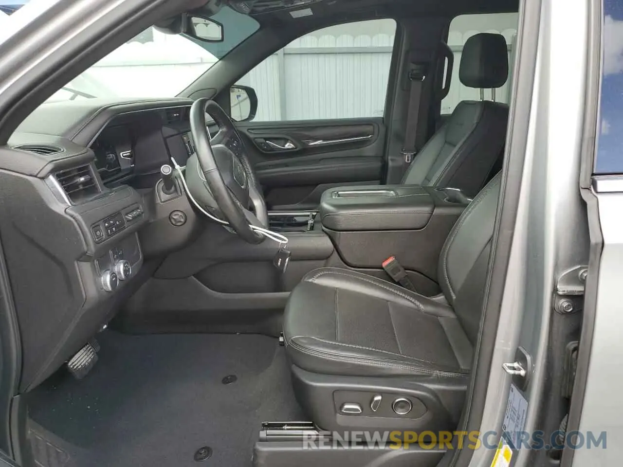 7 Фотография поврежденного автомобиля 1GKS1JKL4PR349627 GMC YUKON 2023