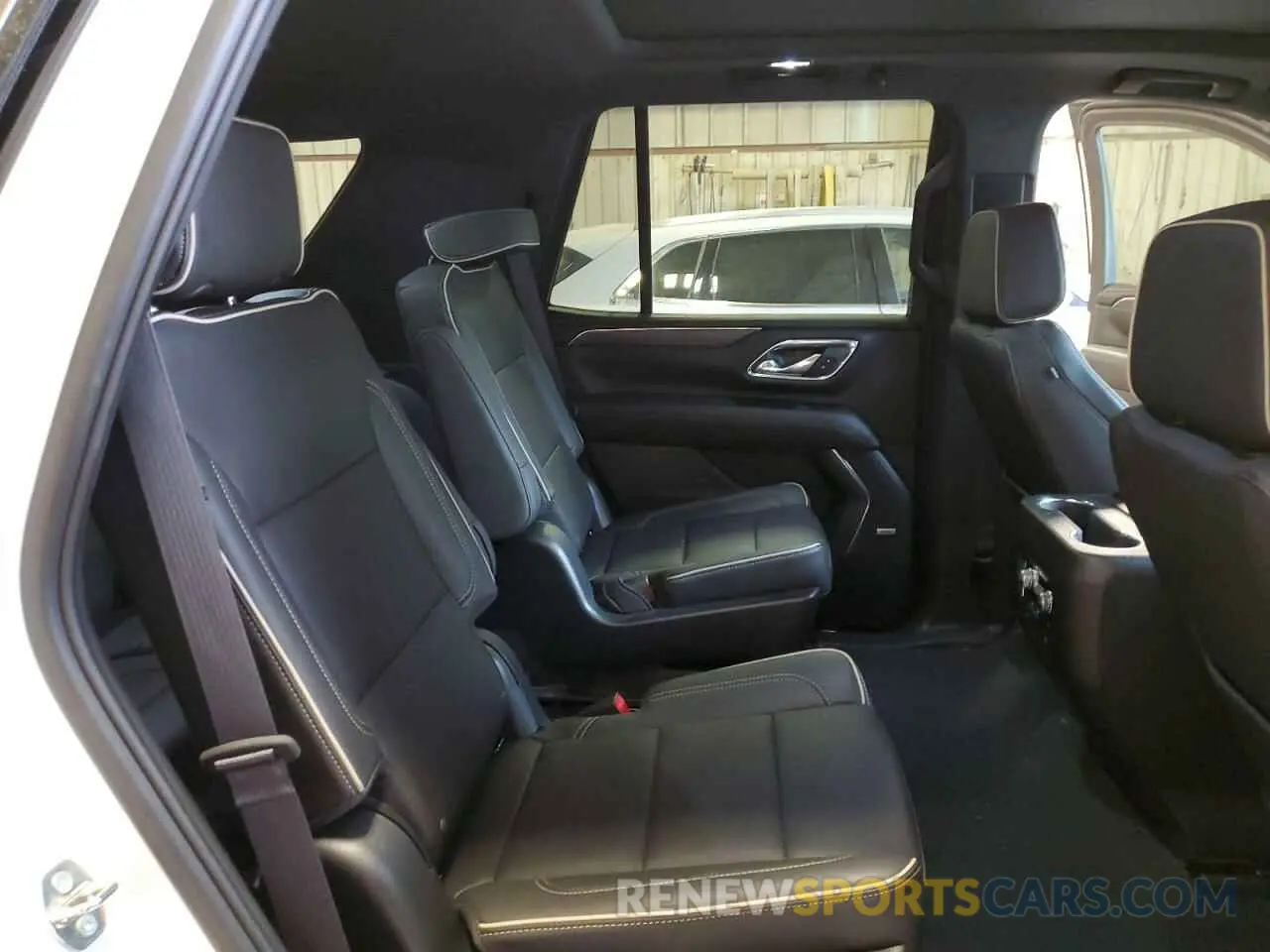 12 Фотография поврежденного автомобиля 1GKS2BKD3PR511436 GMC YUKON 2023