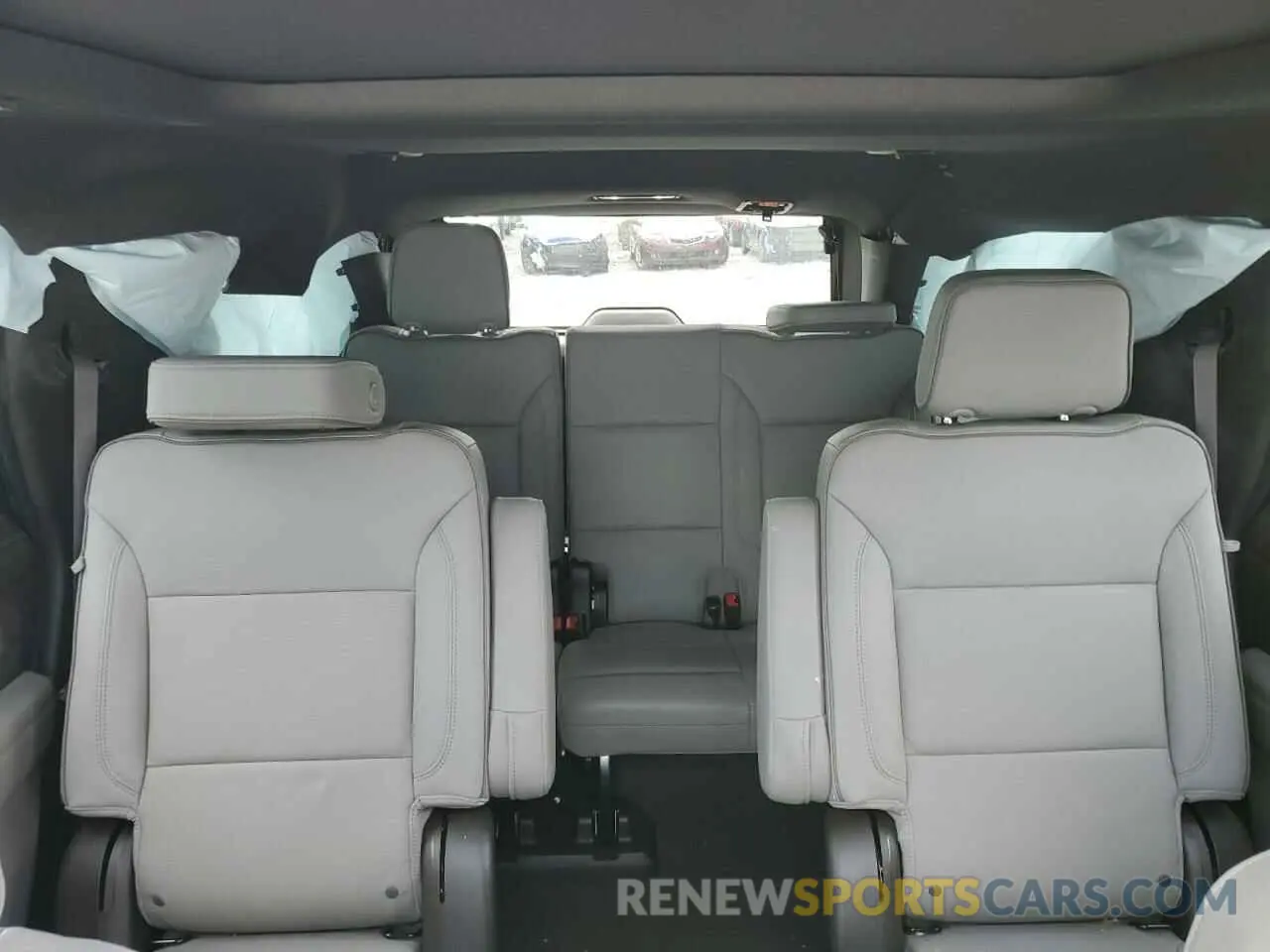 10 Фотография поврежденного автомобиля 1GKS2BKD8PR332468 GMC YUKON 2023