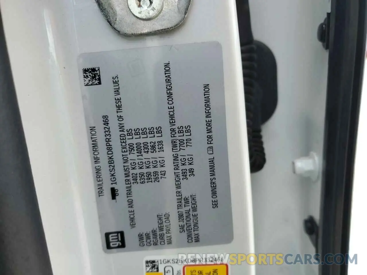 13 Фотография поврежденного автомобиля 1GKS2BKD8PR332468 GMC YUKON 2023