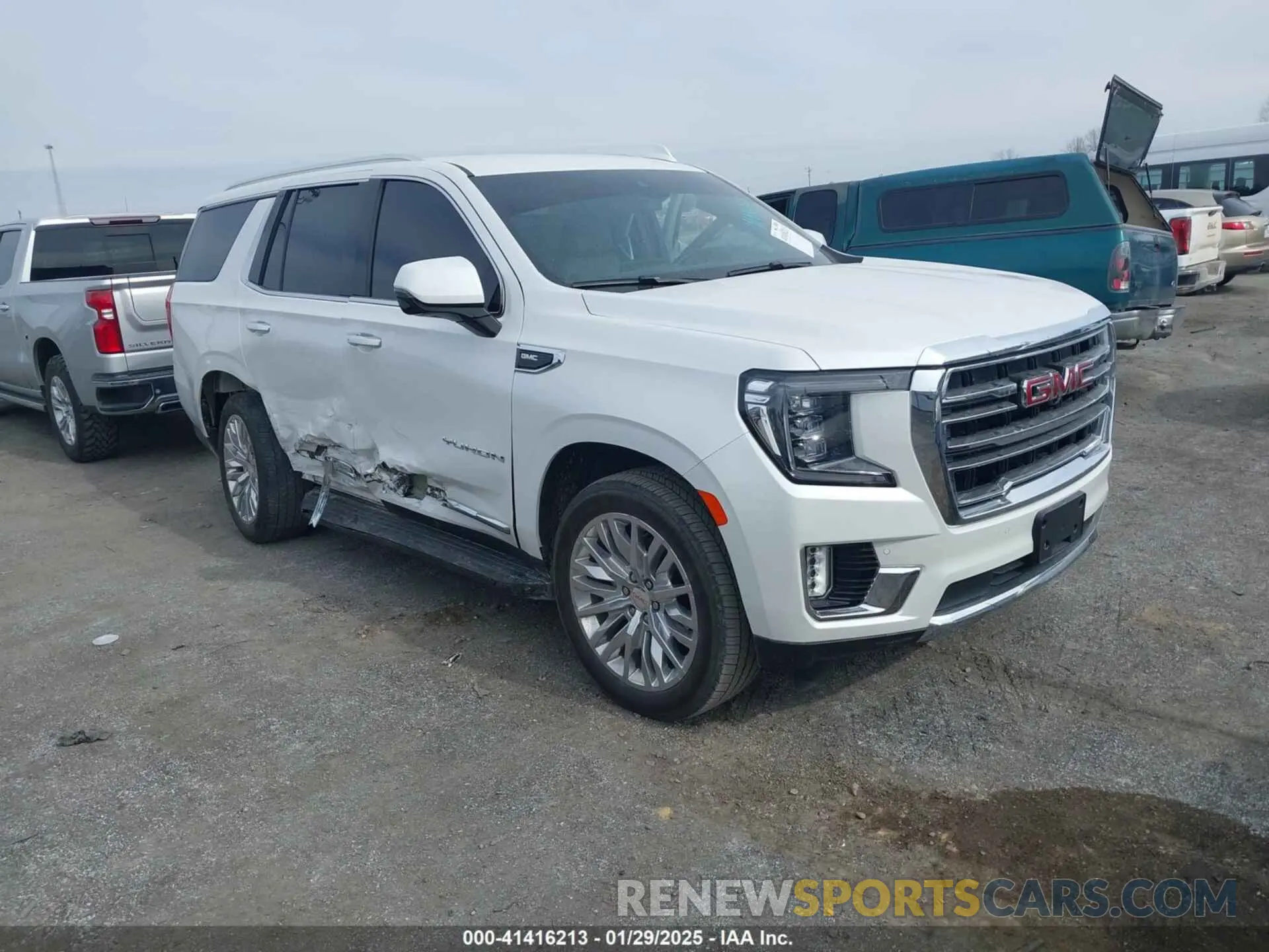 1 Photograph of a damaged car 1GKS2BKD9PR366662 GMC YUKON 2023