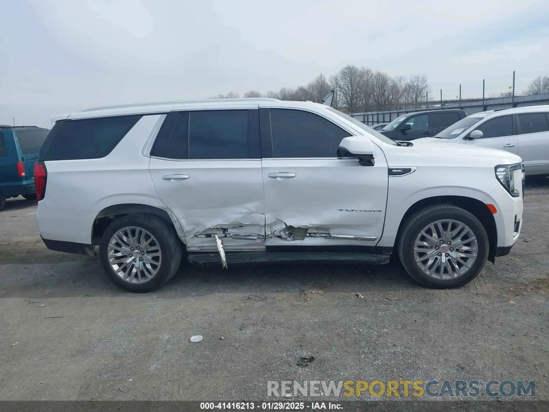 13 Photograph of a damaged car 1GKS2BKD9PR366662 GMC YUKON 2023