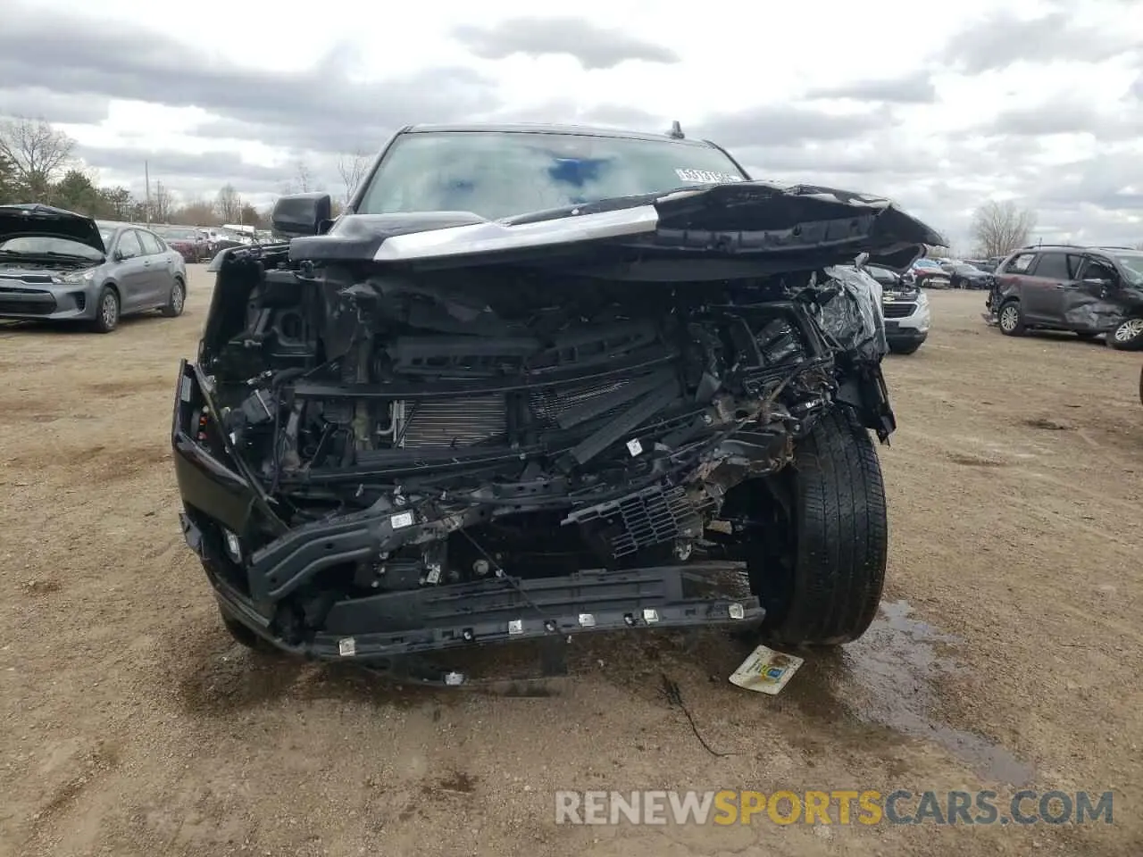 5 Photograph of a damaged car 1GKS2DKL1PR467472 GMC YUKON 2023