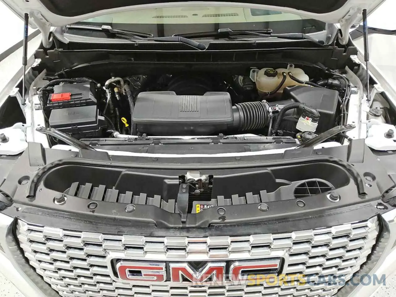 12 Фотография поврежденного автомобиля 1GKS2DKL3PR391754 GMC YUKON 2023