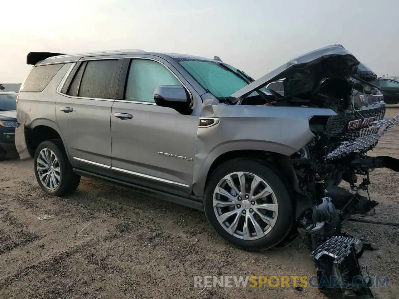 4 Photograph of a damaged car 1GKS2DKL7PR438879 GMC YUKON 2023