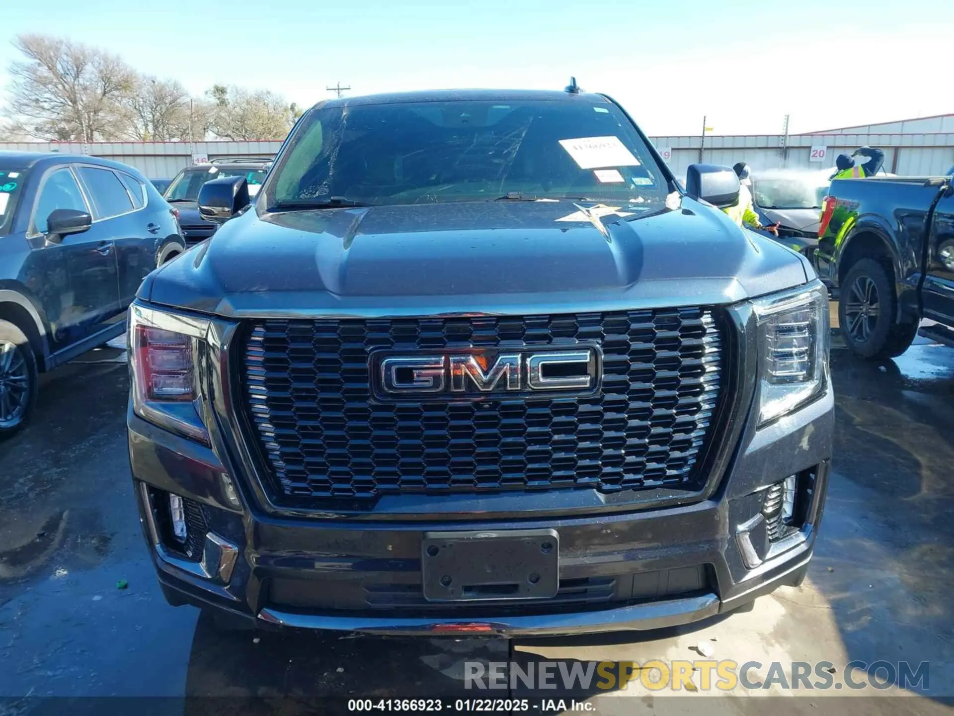 13 Фотография поврежденного автомобиля 1GKS2EKL6PR316634 GMC YUKON 2023