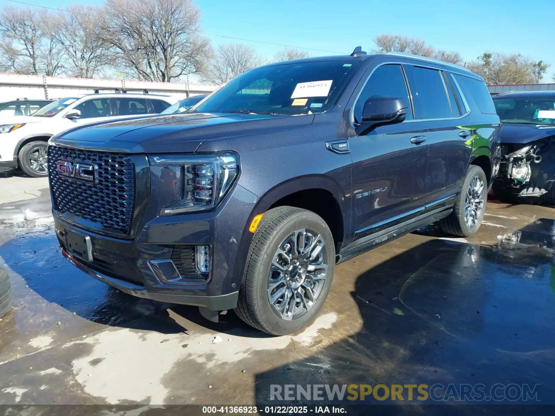 2 Фотография поврежденного автомобиля 1GKS2EKL6PR316634 GMC YUKON 2023