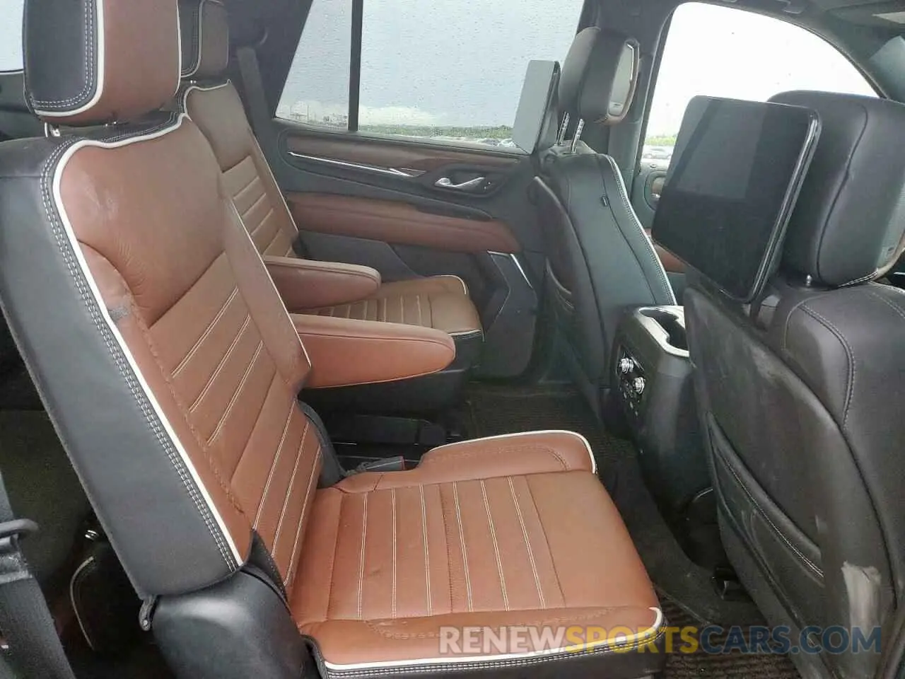 11 Фотография поврежденного автомобиля 1GKS2EKL9PR490505 GMC YUKON 2023