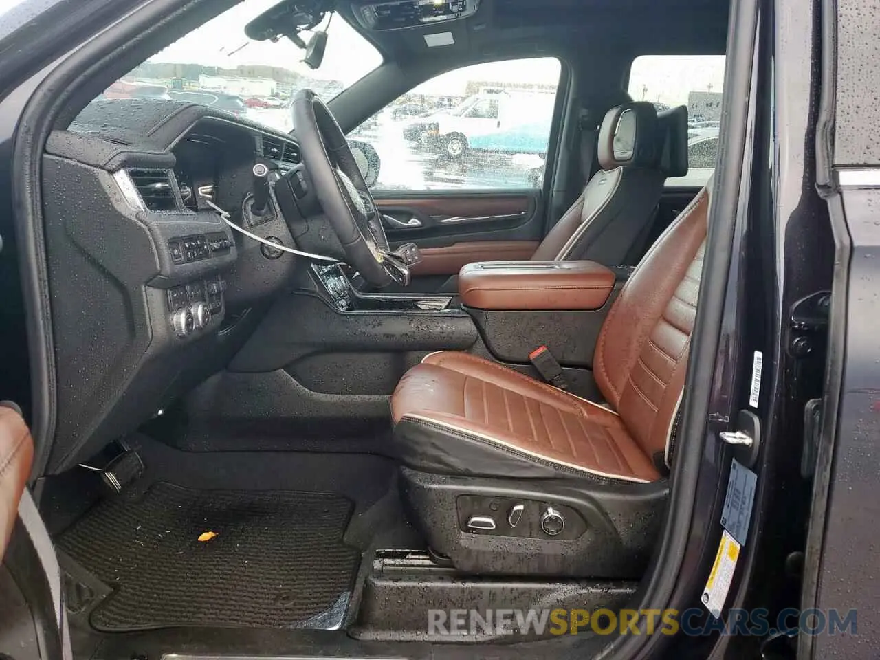 7 Фотография поврежденного автомобиля 1GKS2EKL9PR490505 GMC YUKON 2023