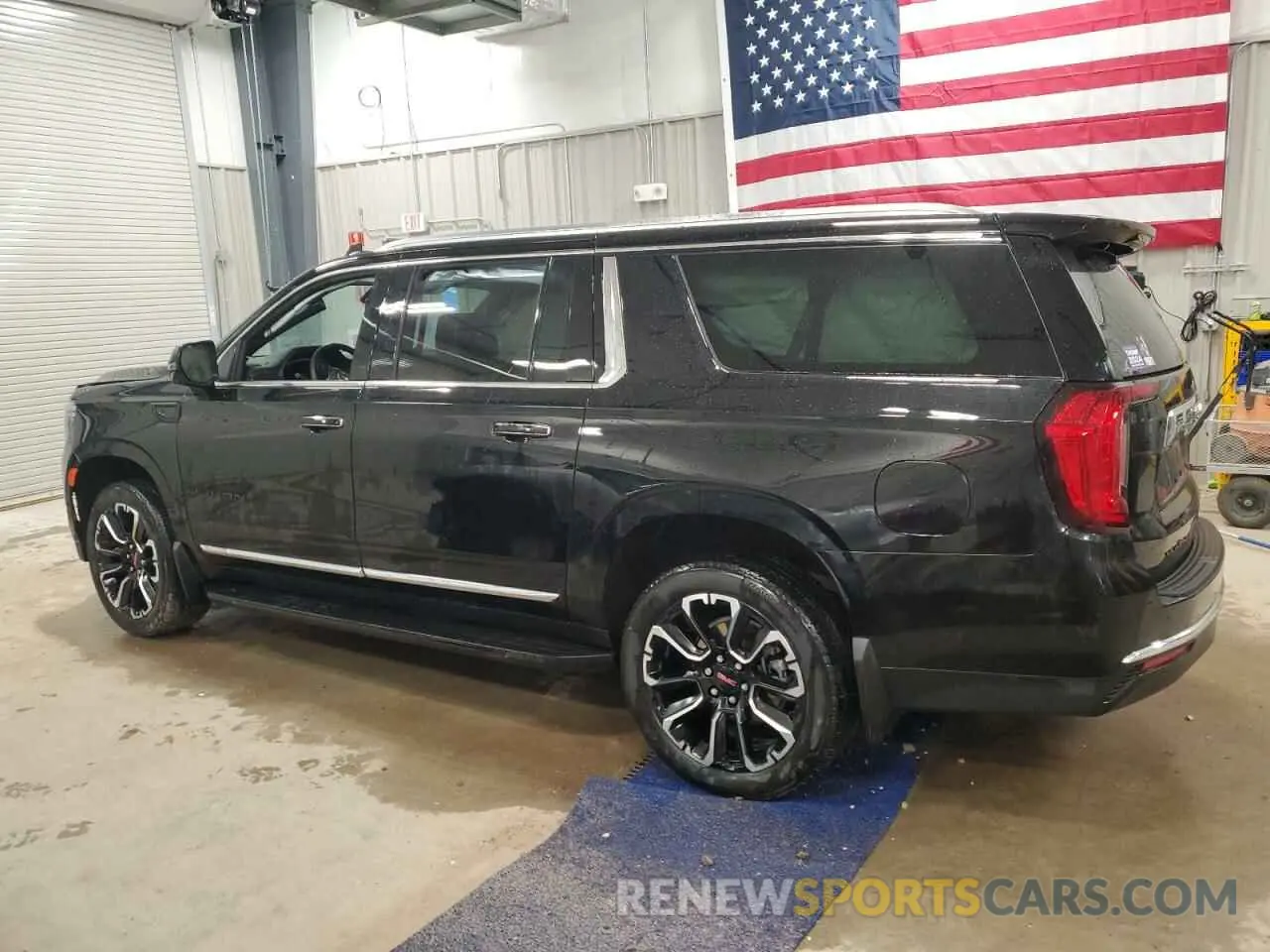 2 Photograph of a damaged car 1GKS2GKD1PR259778 GMC YUKON 2023