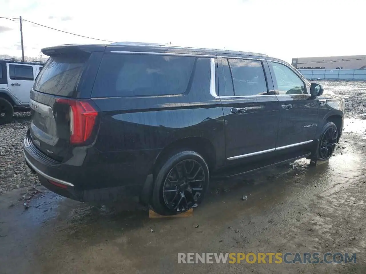 3 Photograph of a damaged car 1GKS2GKD4PR102892 GMC YUKON 2023