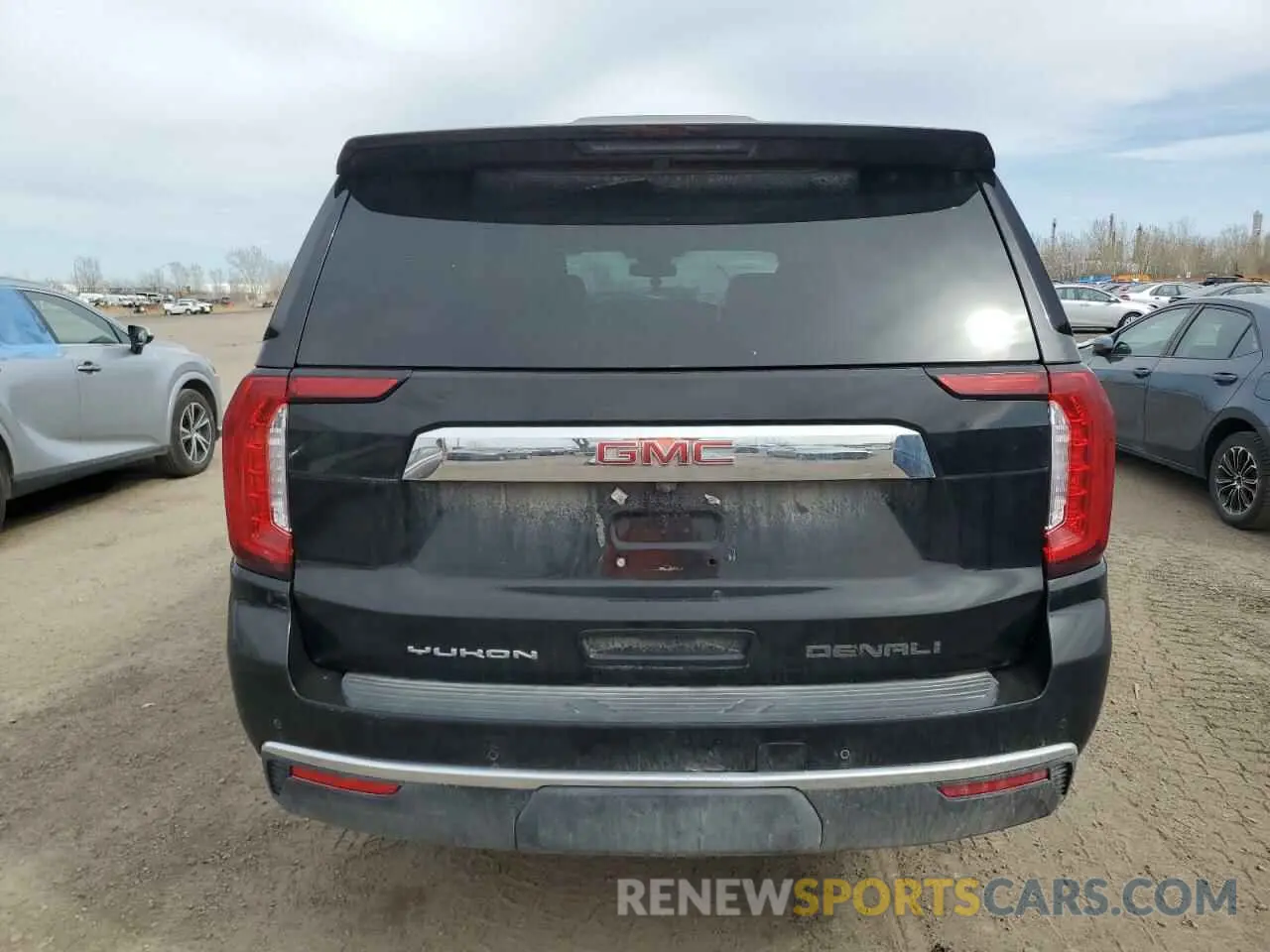 6 Photograph of a damaged car 1GKS2GKD6PR214836 GMC YUKON 2023