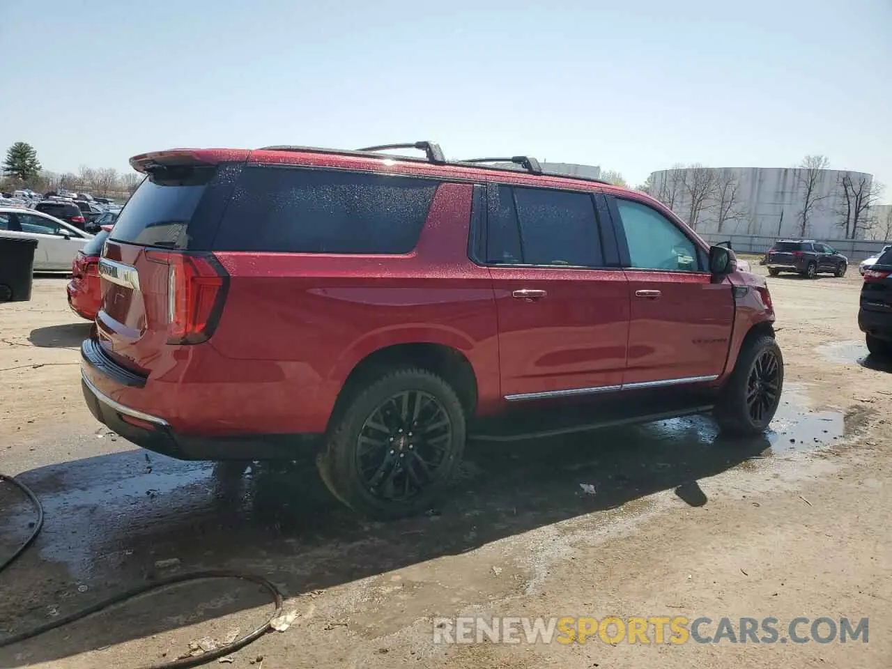 3 Photograph of a damaged car 1GKS2GKD7PR499188 GMC YUKON 2023