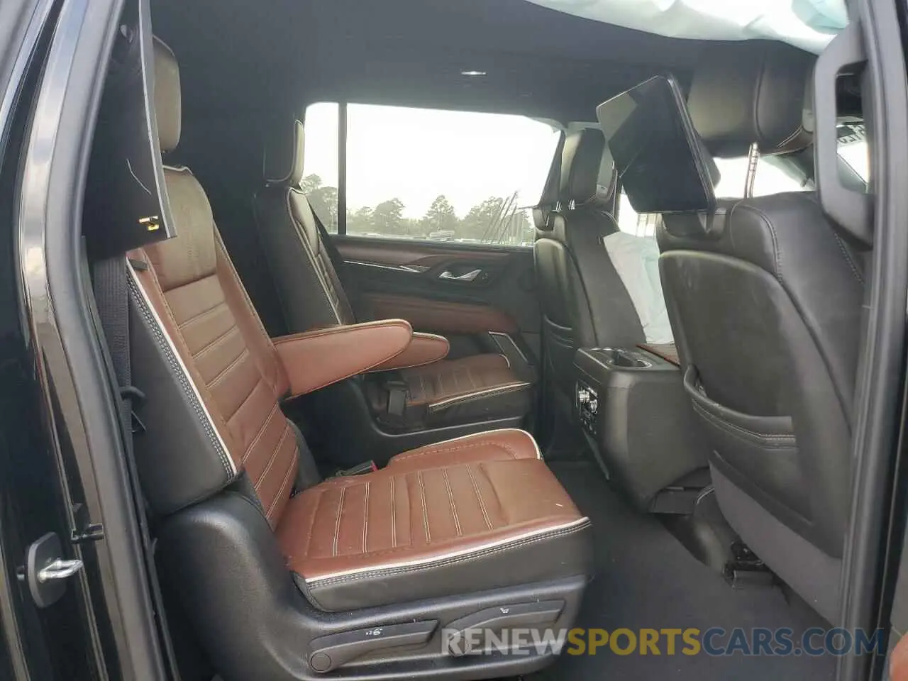 11 Фотография поврежденного автомобиля 1GKS2KKL1PR147525 GMC YUKON 2023