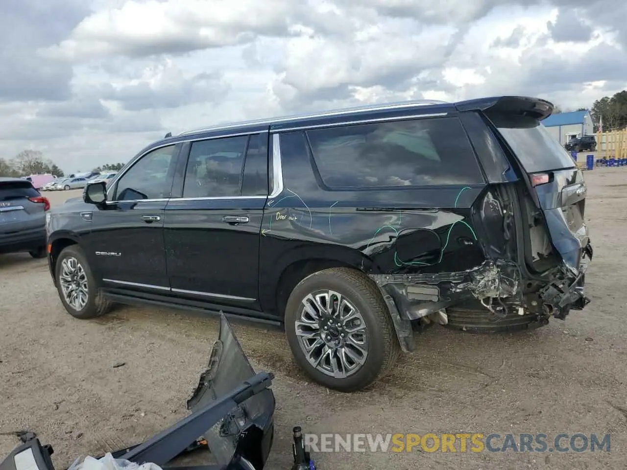 2 Фотография поврежденного автомобиля 1GKS2KKL1PR147525 GMC YUKON 2023