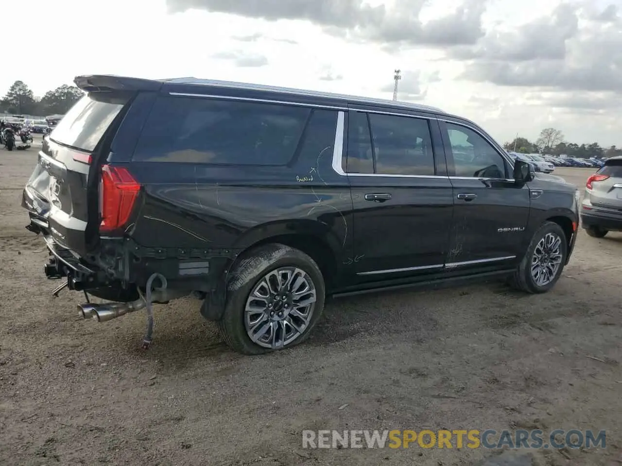 3 Фотография поврежденного автомобиля 1GKS2KKL1PR147525 GMC YUKON 2023