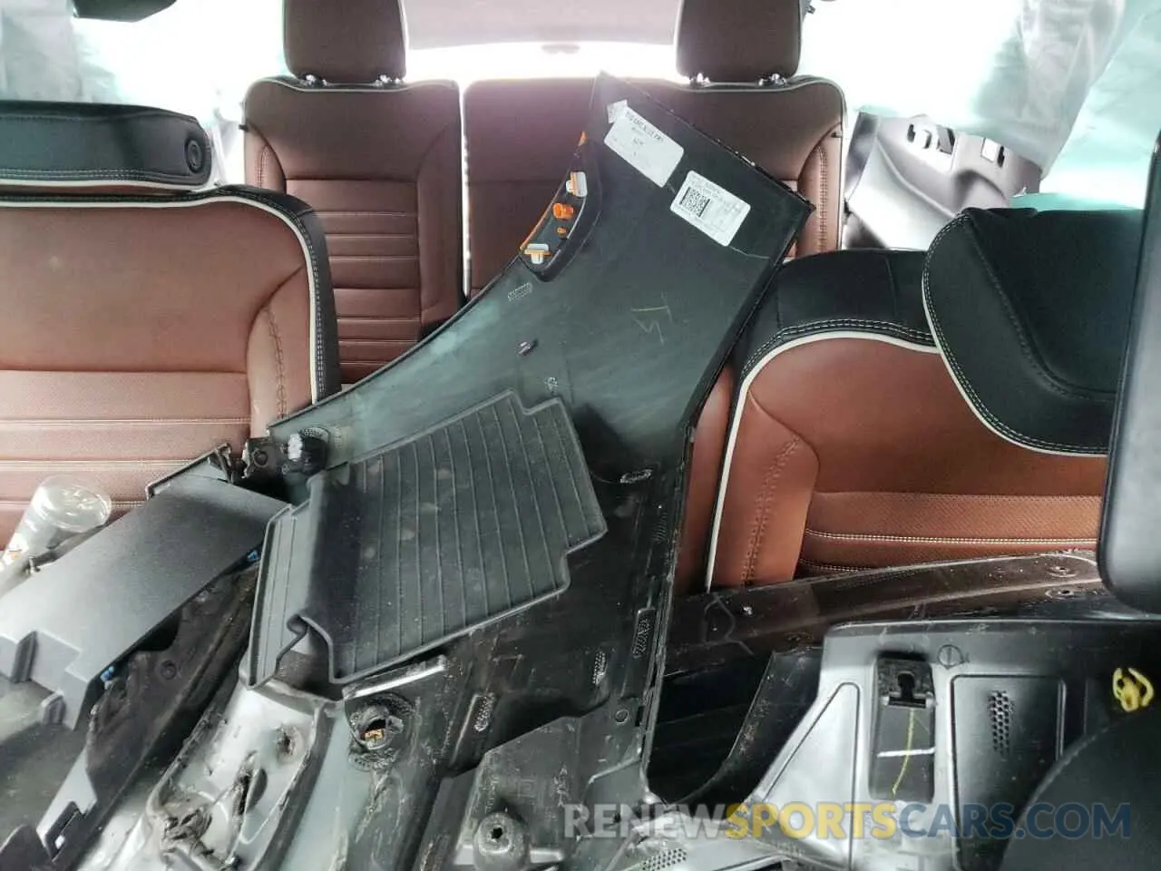 10 Photograph of a damaged car 1GKS2KKL6PR438909 GMC YUKON 2023