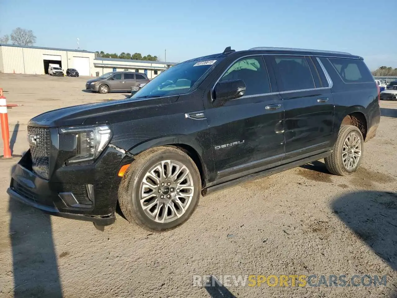 1 Фотография поврежденного автомобиля 1GKS2KKLXPR134840 GMC YUKON 2023