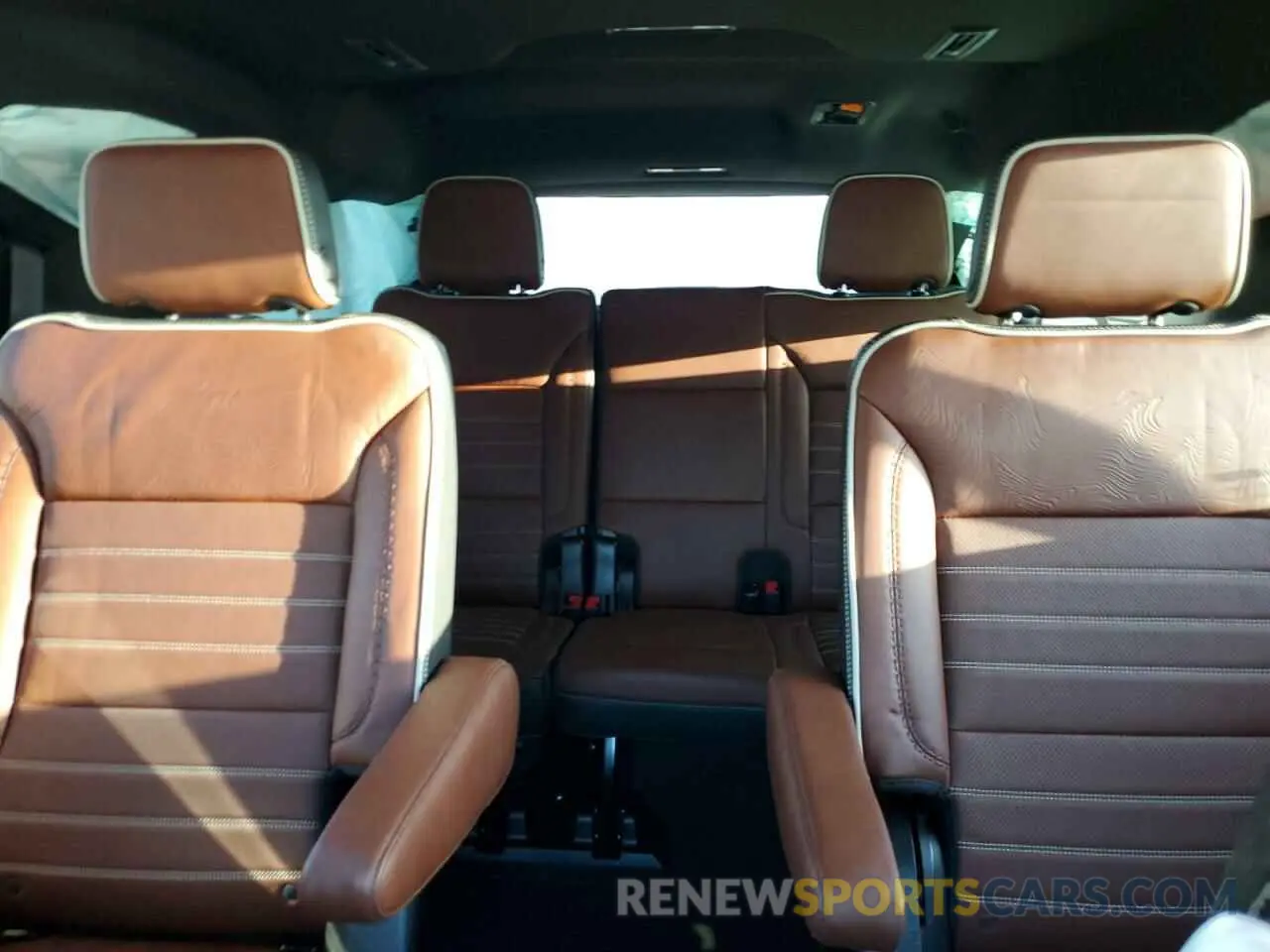 10 Фотография поврежденного автомобиля 1GKS2KKLXPR134840 GMC YUKON 2023