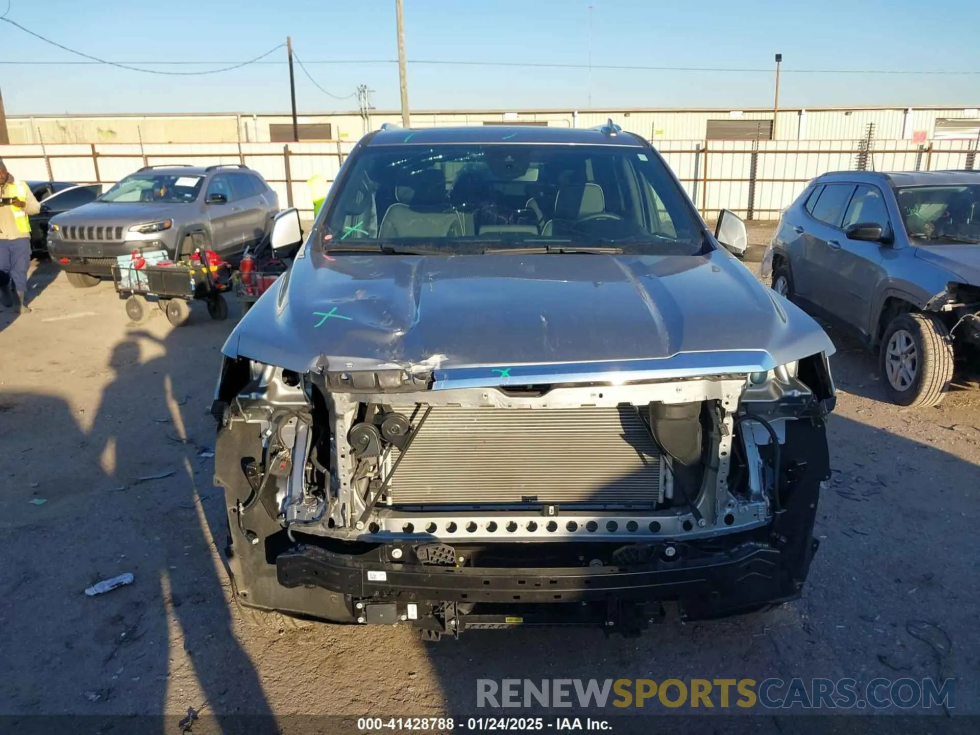 13 Photograph of a damaged car 1GKS1BKD5RR174208 GMC YUKON 2024