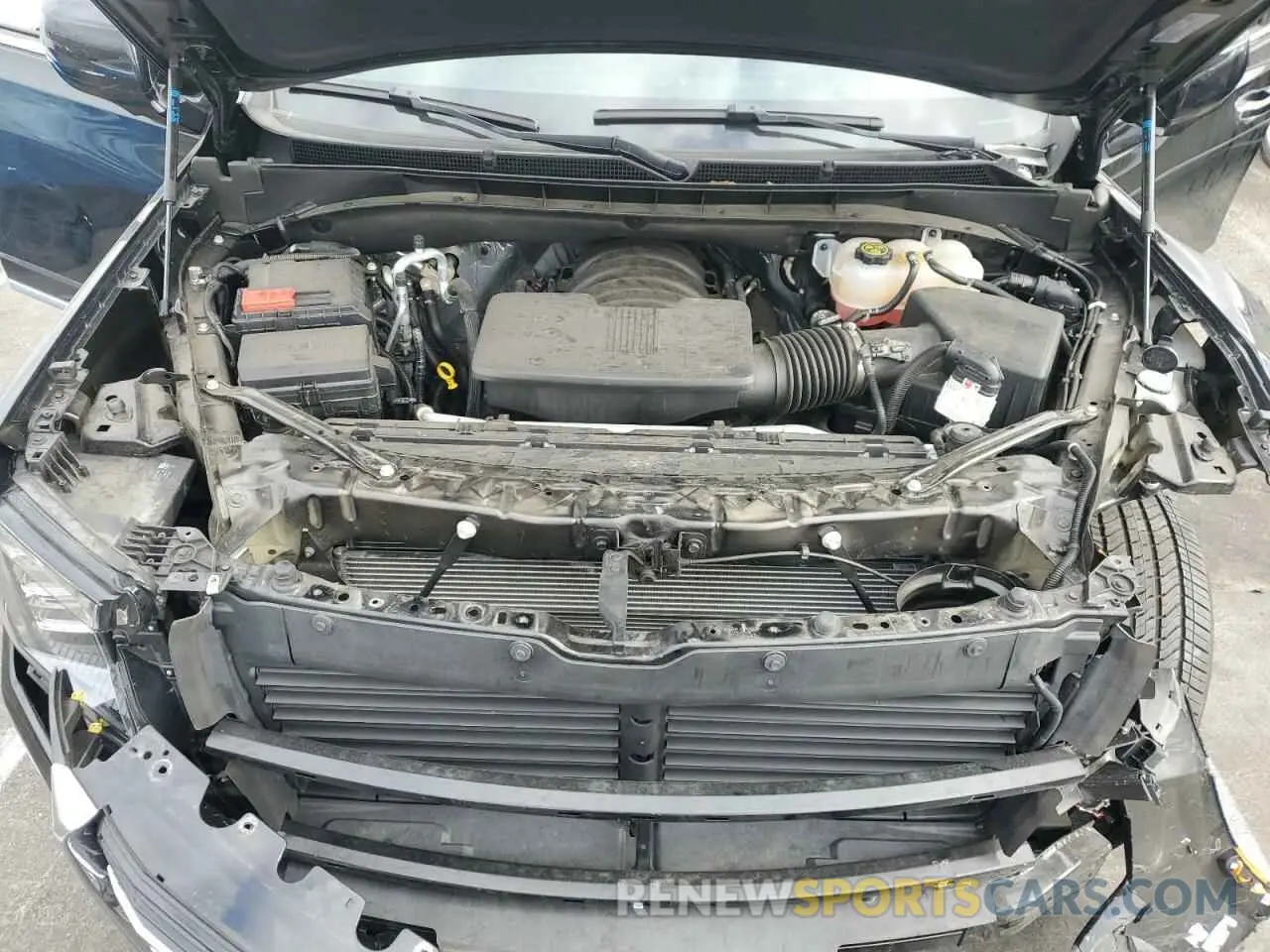12 Фотография поврежденного автомобиля 1GKS2BKD3RR138059 GMC YUKON 2024