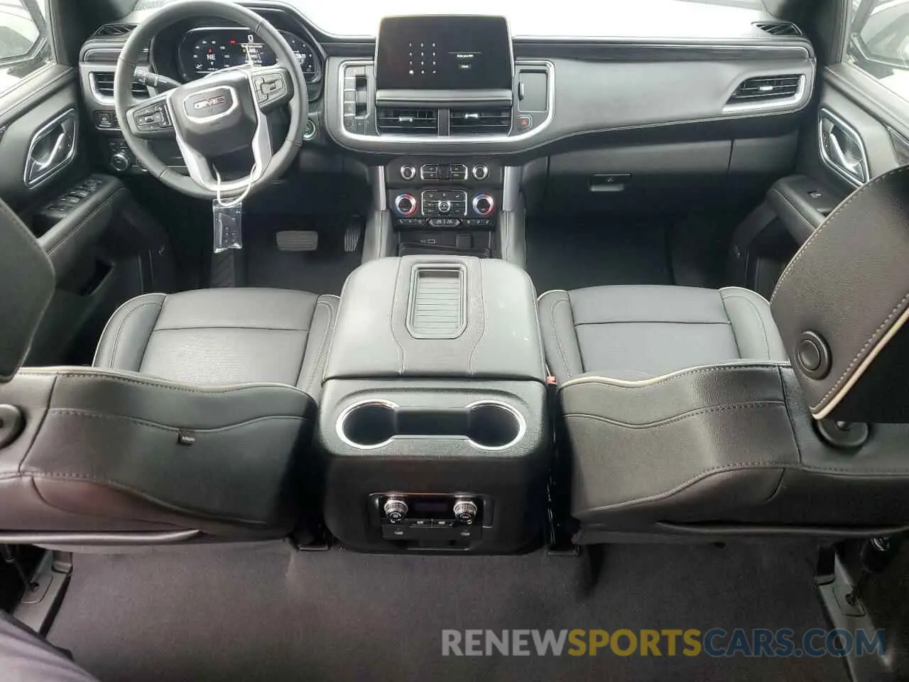 8 Фотография поврежденного автомобиля 1GKS2BKD3RR138059 GMC YUKON 2024