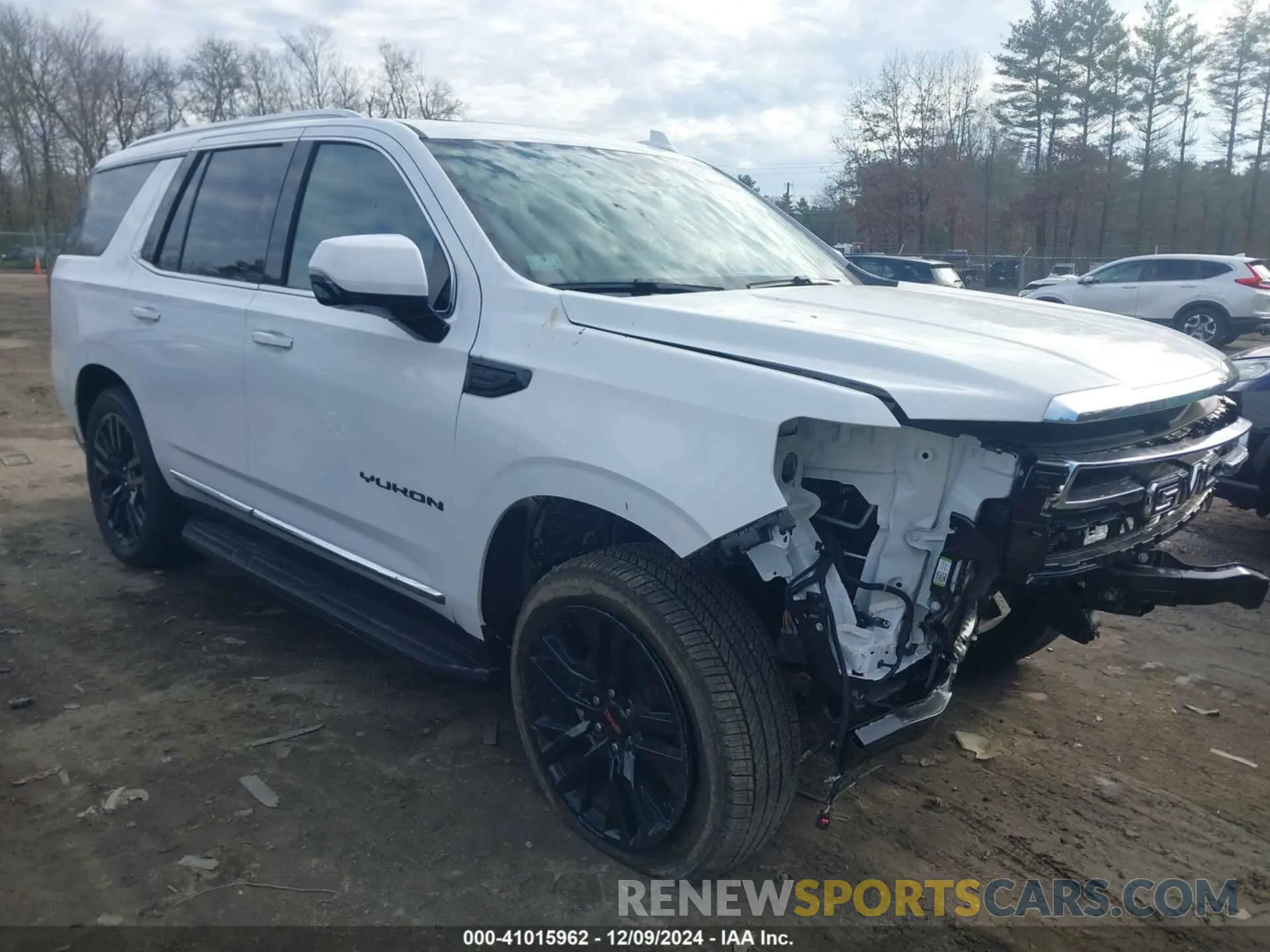 1 Фотография поврежденного автомобиля 1GKS2BKD4RR312432 GMC YUKON 2024