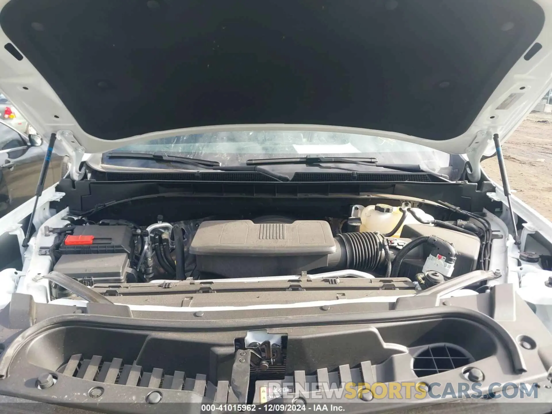 10 Фотография поврежденного автомобиля 1GKS2BKD4RR312432 GMC YUKON 2024