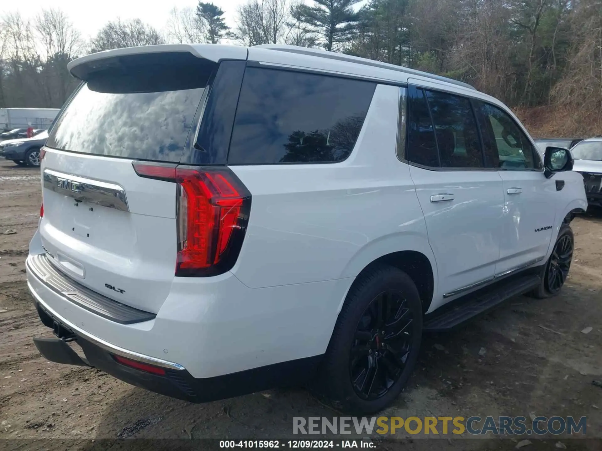 4 Фотография поврежденного автомобиля 1GKS2BKD4RR312432 GMC YUKON 2024
