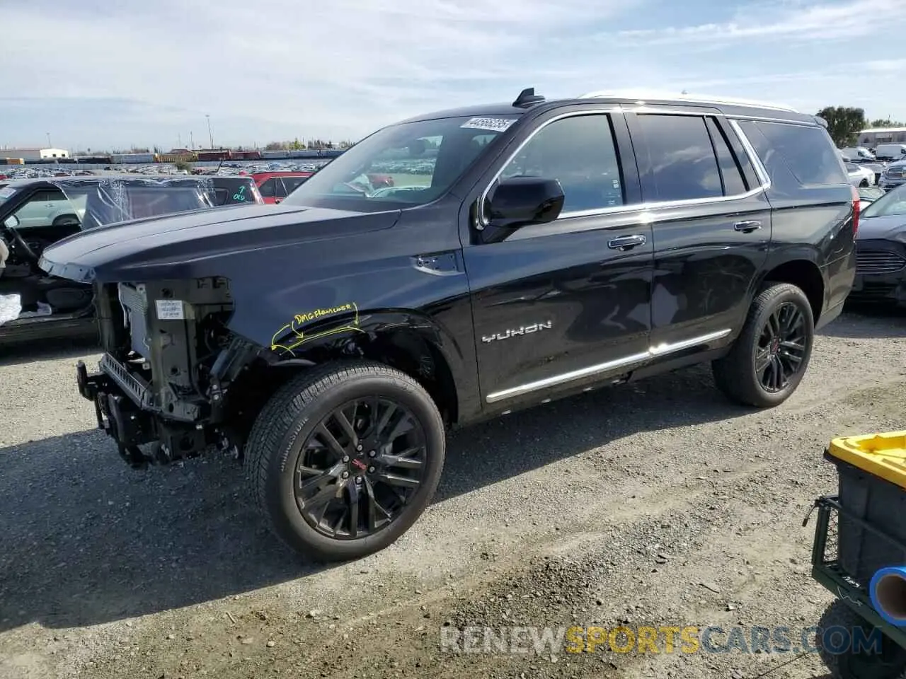 1 Фотография поврежденного автомобиля 1GKS2BKD8RR272274 GMC YUKON 2024