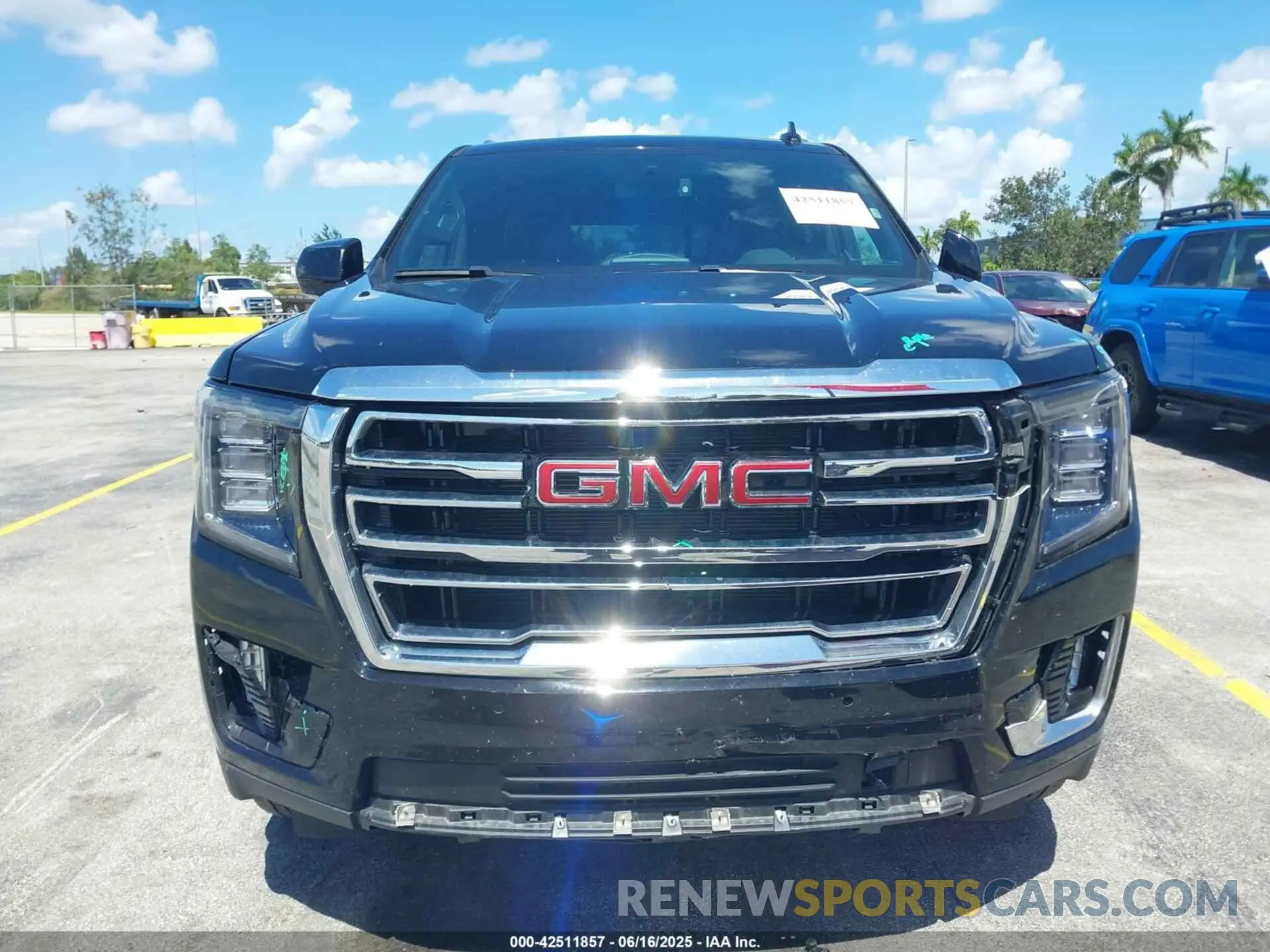 6 Фотография поврежденного автомобиля 1GKS2BKDXRR235260 GMC YUKON 2024