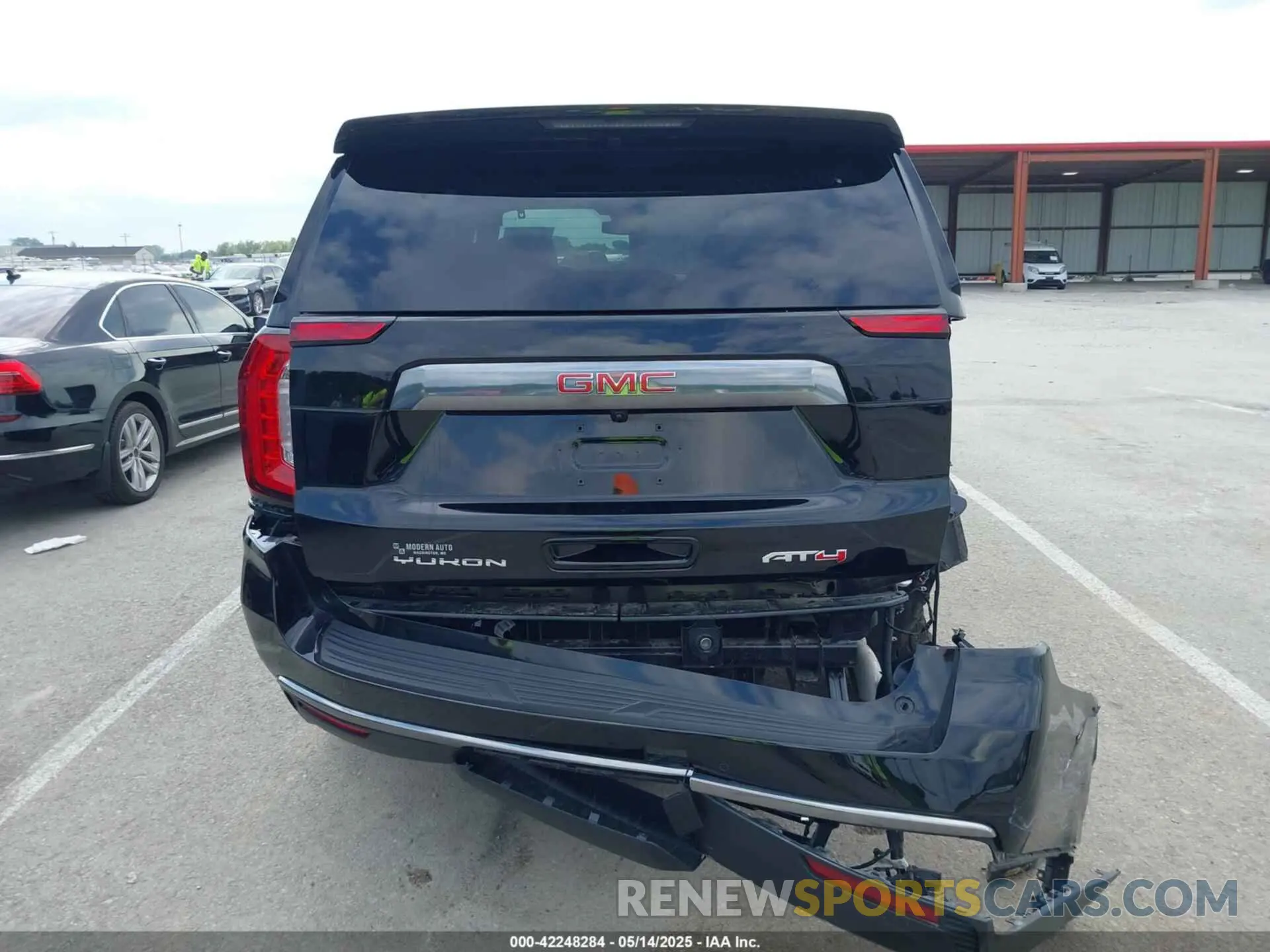 16 Photograph of a damaged car 1GKS2CKD0RR389126 GMC YUKON 2024